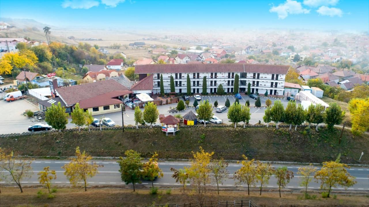 Мотели Motel Dacia Себеш-4